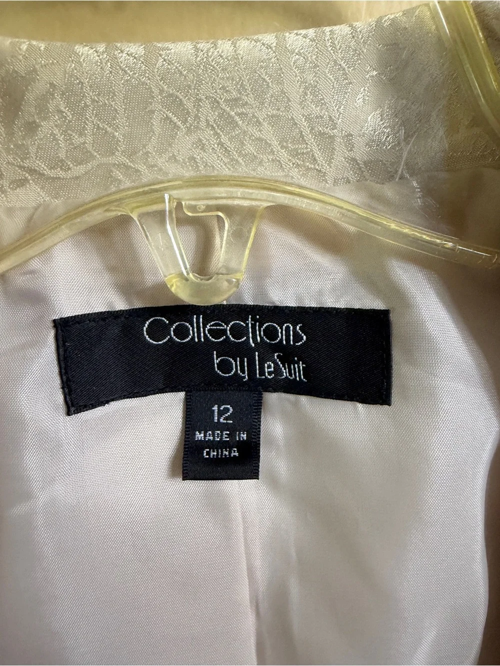 Collections by Le Suit champagne, silver skirt suit size 12